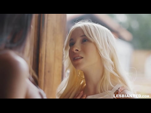 ❤️ Tüdruk tuleb paar kuud hiljem koju ja jõuab sööma oma kasuema tussu ❤️ Porno at et.com-full-porner.ru ﹏