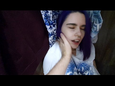 ❤️ Leidsin oma õe kapist ja aitasin tal cumida ❤️ Porno at et.com-full-porner.ru ﹏